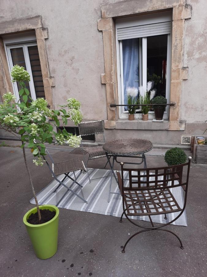 MoonLOVE, SPA/Sauna et Jacuzzi privés, charme et détente. Nancy Exterior foto